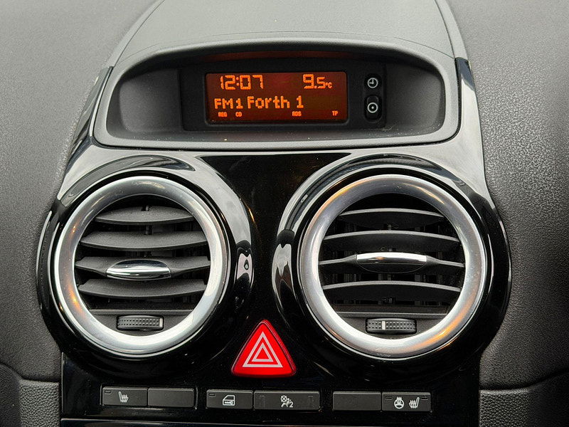 Vauxhall Corsa 1.2i ecoFLEX 16V SE Euro 5 (s/s) 5dr 5dr Manual 2025