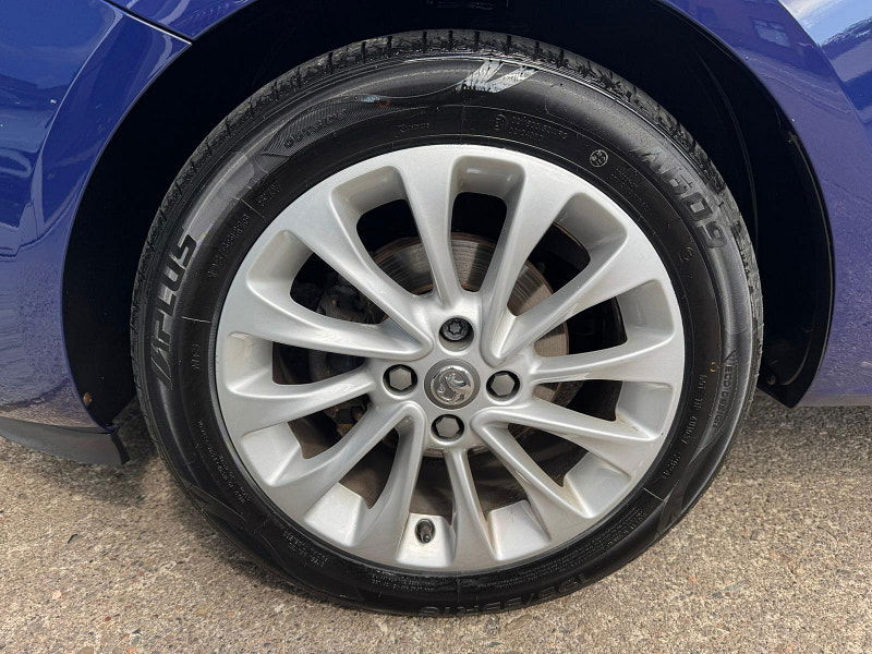 Vauxhall Corsa 1.4i ecoTEC SE Euro 6 5dr 5dr Manual 2025