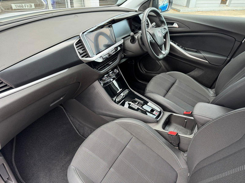 Vauxhall Grandland 1.6 14.2kWh GS Auto Euro 6 (s/s) 5dr 5dr Automatic 2025