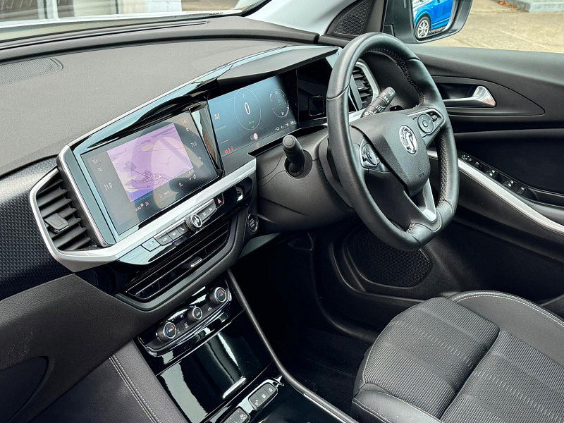 Vauxhall Grandland 1.6 14.2kWh GS Auto Euro 6 (s/s) 5dr 5dr Automatic 2025