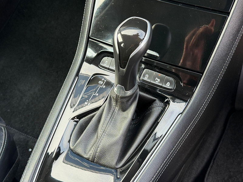 Vauxhall Grandland X 1.2 Turbo Sport Nav Auto Euro 6 (s/s) 5dr 5dr Automatic 2026