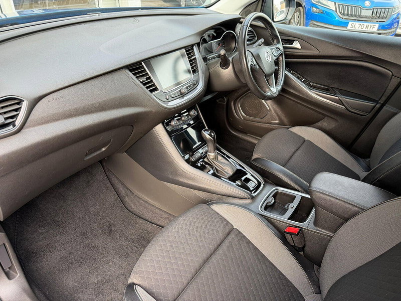 Vauxhall Grandland X 1.2 Turbo Sport Nav Auto Euro 6 (s/s) 5dr 5dr Automatic 2026