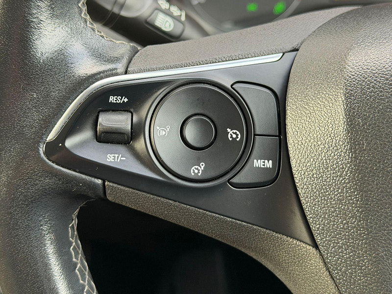 Vauxhall Grandland X 1.2 Turbo Sport Nav Auto Euro 6 (s/s) 5dr 5dr Automatic 2026