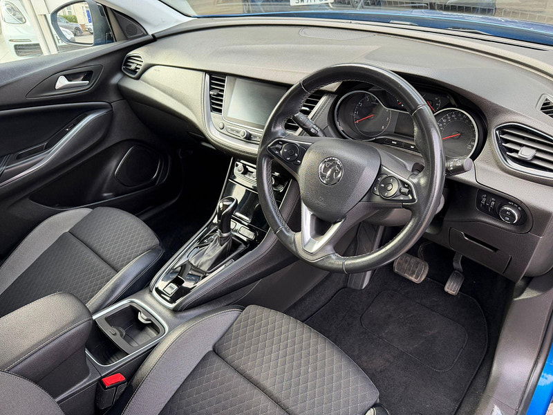 Vauxhall Grandland X 1.2 Turbo Sport Nav Auto Euro 6 (s/s) 5dr 5dr Automatic 2026