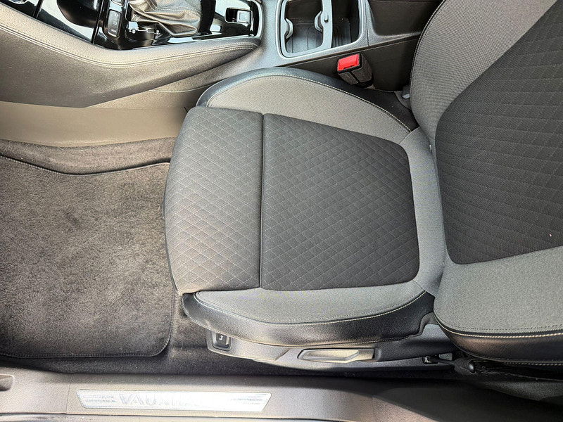 Vauxhall Grandland X 1.2 Turbo Sport Nav Auto Euro 6 (s/s) 5dr 5dr Automatic 2026