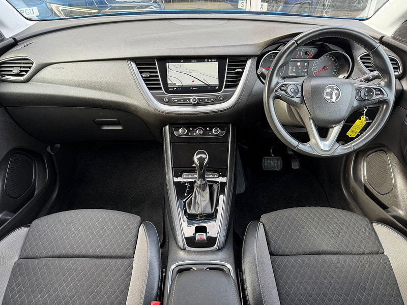 Vauxhall Grandland X 1.2 Turbo Sport Nav Auto Euro 6 (s/s) 5dr 5dr Automatic 2026
