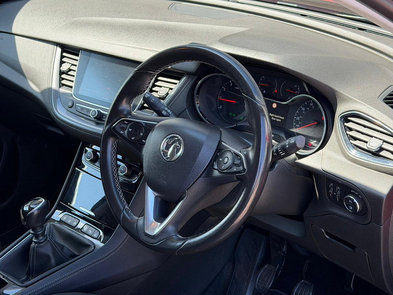 Vauxhall Grandland X 1.2 Turbo Sport Nav Euro 6 (s/s) 5dr 5dr Manual 2026