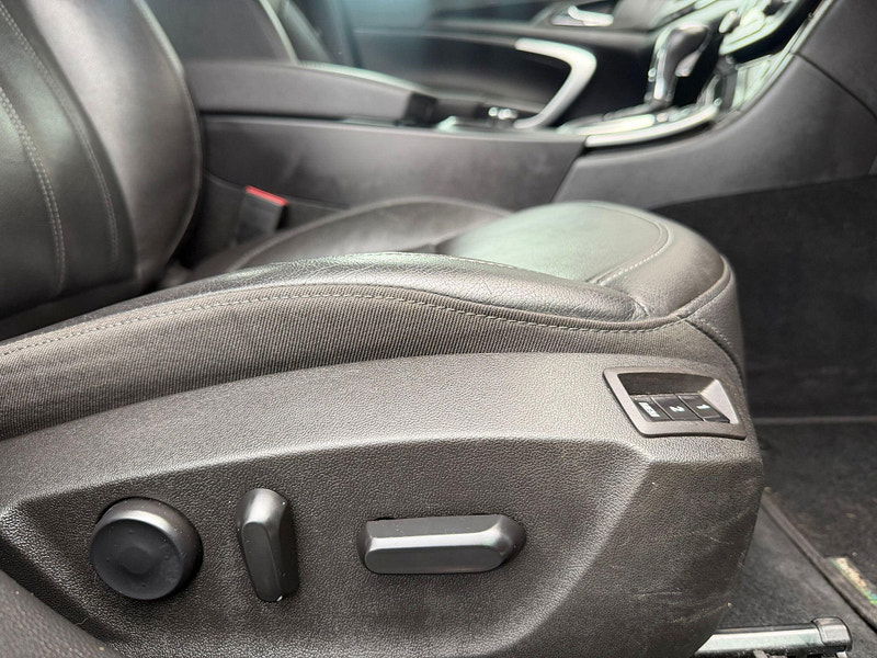 Vauxhall Insignia 2.0 CDTi Elite Nav Auto Euro 5 5dr 5dr Automatic 2026