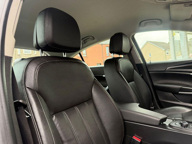 Vauxhall Insignia 2.0 CDTi Elite Nav Auto Euro 5 5dr 5dr Automatic 2026