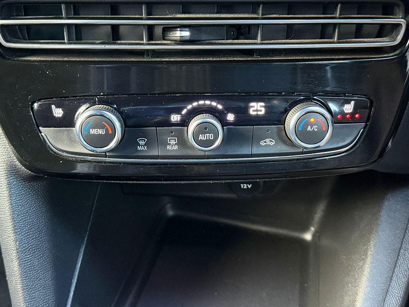 Vauxhall Mokka 1.2 Turbo SRi Premium Euro 6 (s/s) 5dr 5dr Manual 2025