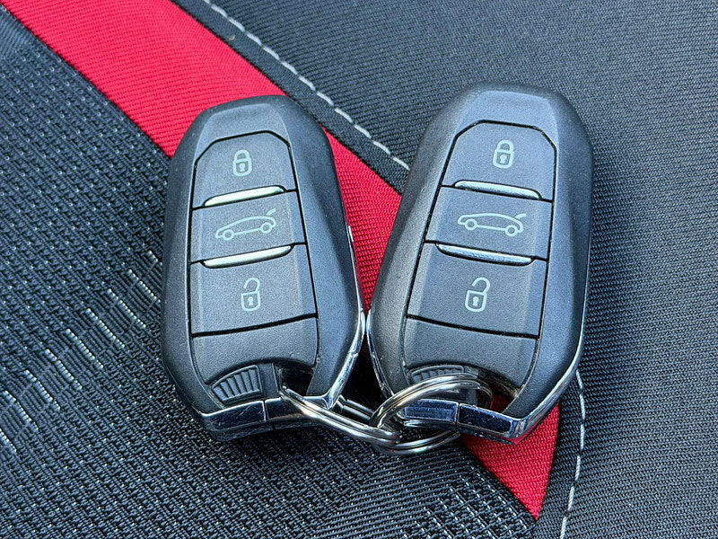 Vauxhall Mokka 1.2 Turbo SRi Premium Euro 6 (s/s) 5dr 5dr Manual 2025