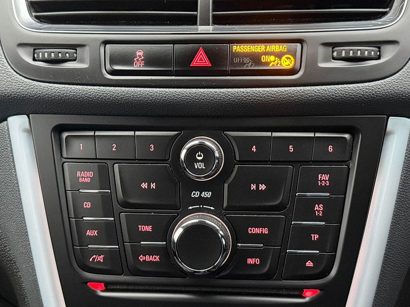 Vauxhall Mokka 1.4i Turbo SE 2WD Euro 6 (s/s) 5dr 5dr Manual 2026