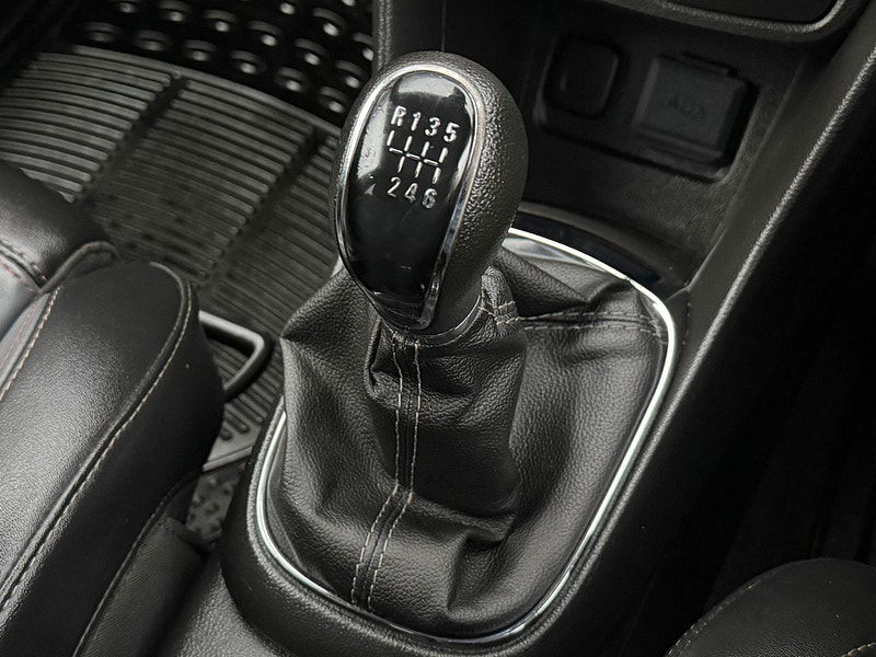 Vauxhall Mokka 1.4i Turbo SE 2WD Euro 6 (s/s) 5dr 5dr Manual 2026