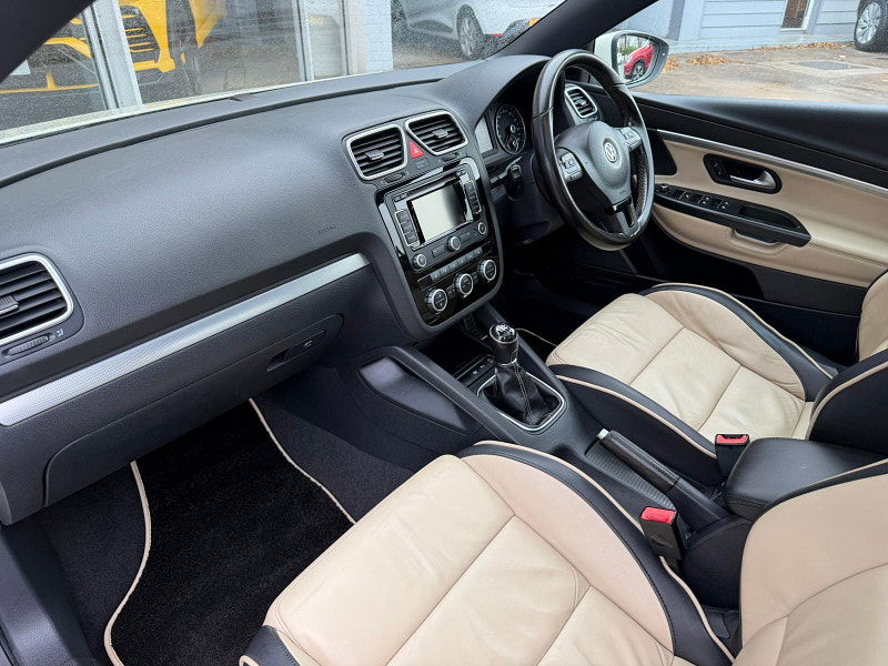 Volkswagen Eos 2.0 TDI BlueMotion Tech Exclusive Cabriolet Euro 5 (s/s) 2dr 2dr Manual 2025