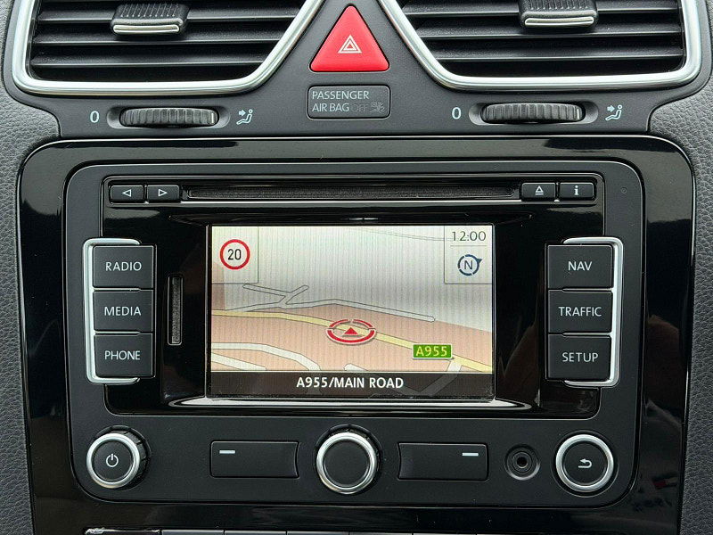 Volkswagen Eos 2.0 TDI BlueMotion Tech Exclusive Cabriolet Euro 5 (s/s) 2dr 2dr Manual 2025