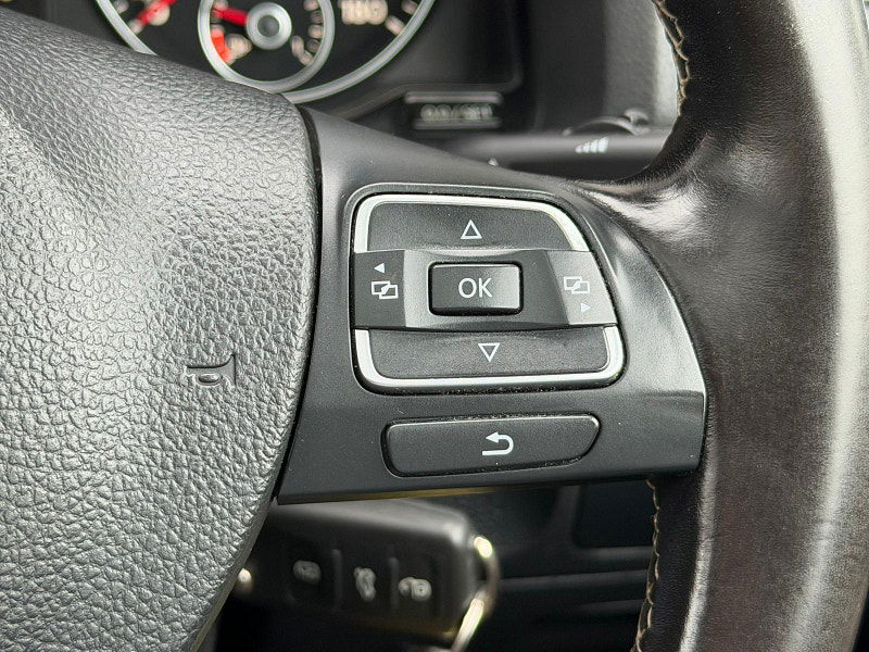 Volkswagen Eos 2.0 TDI BlueMotion Tech Exclusive Cabriolet Euro 5 (s/s) 2dr 2dr Manual 2025