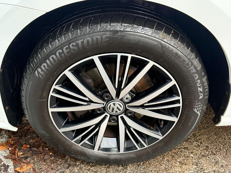 Volkswagen Golf 1.4 TSI SE Nav Euro 6 (s/s) 5dr 5dr Manual 2025