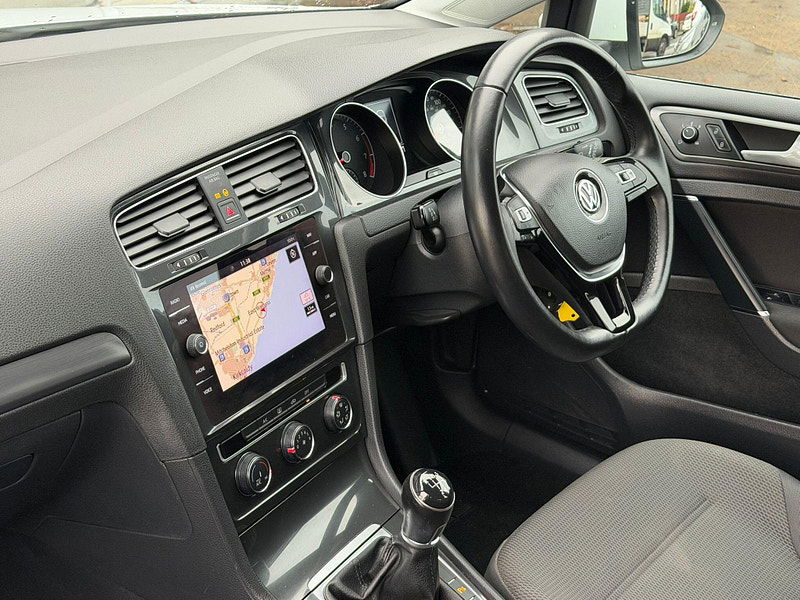 Volkswagen Golf 1.4 TSI SE Nav Euro 6 (s/s) 5dr 5dr Manual 2025