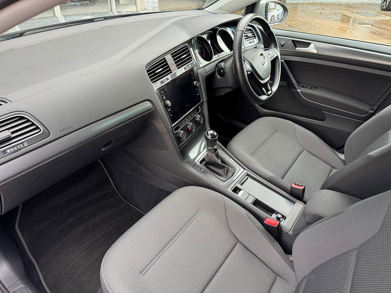 Volkswagen Golf 1.5 TSI EVO Match Euro 6 (s/s) 5dr 5dr Manual 2025