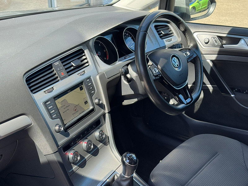 Volkswagen Golf 1.6 TDI BlueMotion Tech Match Edition Euro 6 (s/s) 5dr 5dr Manual 2025