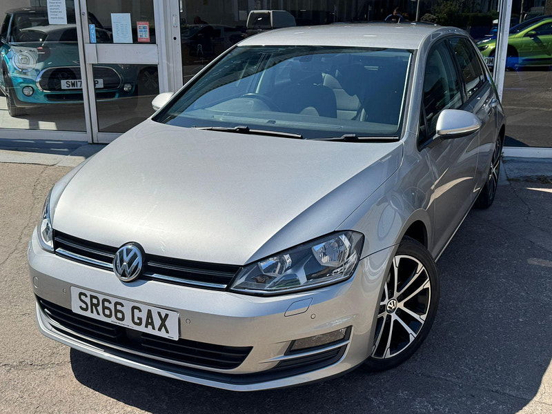 Volkswagen Golf 1.6 TDI BlueMotion Tech Match Edition Euro 6 (s/s) 5dr 5dr Manual 2025