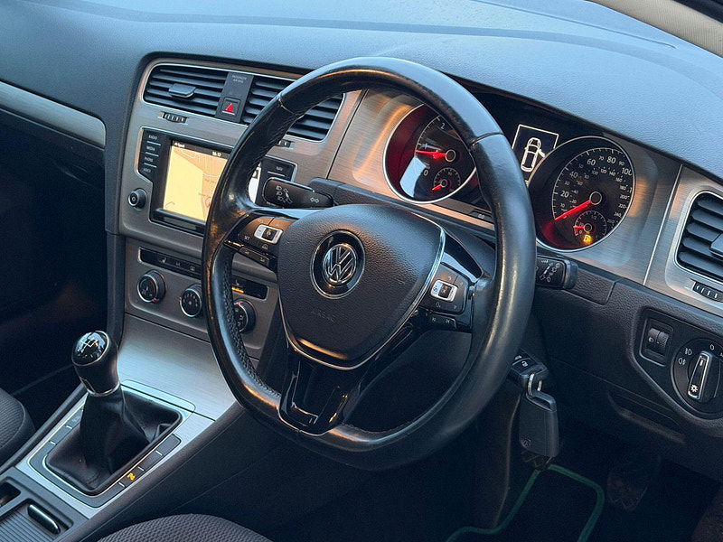 Volkswagen Golf 1.6 TDI BlueMotion Tech Match Edition Hatchback 5dr Diesel Manual Euro 6 (s/s) (110 ps) 5dr Manual 2026