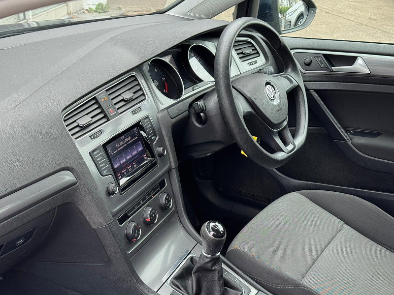 Volkswagen Golf 1.6 TDI BlueMotion Tech S Euro 5 (s/s) 5dr 5dr Manual 2026