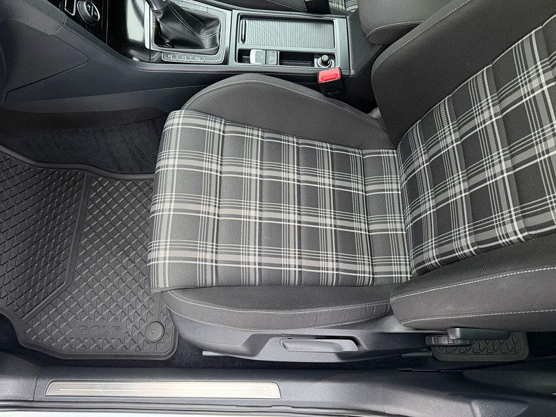 Volkswagen Golf 2.0 TDI BlueMotion Tech GTD Euro 6 (s/s) 5dr 5dr Manual 2026