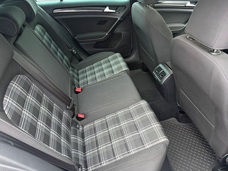 Volkswagen Golf 2.0 TDI BlueMotion Tech GTD Euro 6 (s/s) 5dr 5dr Manual 2026