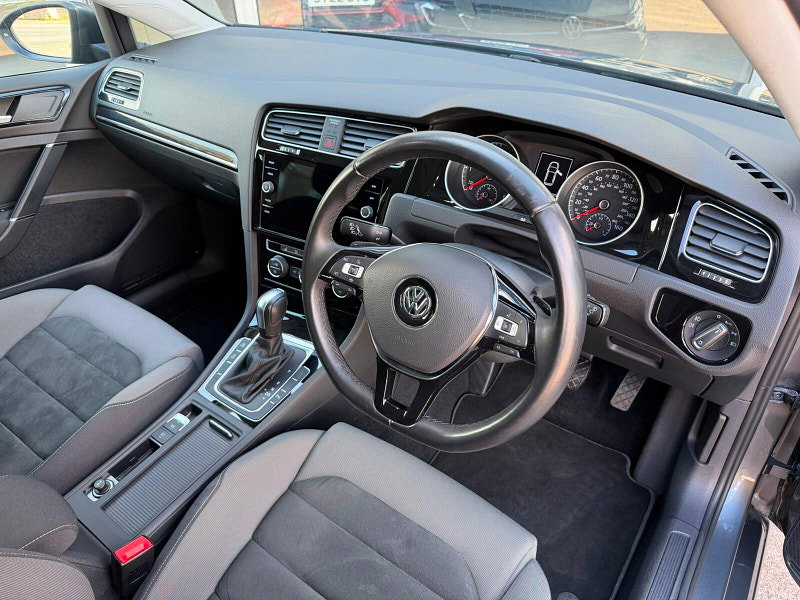 Volkswagen Golf 2.0 TDI GT Edition DSG Euro 6 (s/s) 5dr 5dr Automatic 2026
