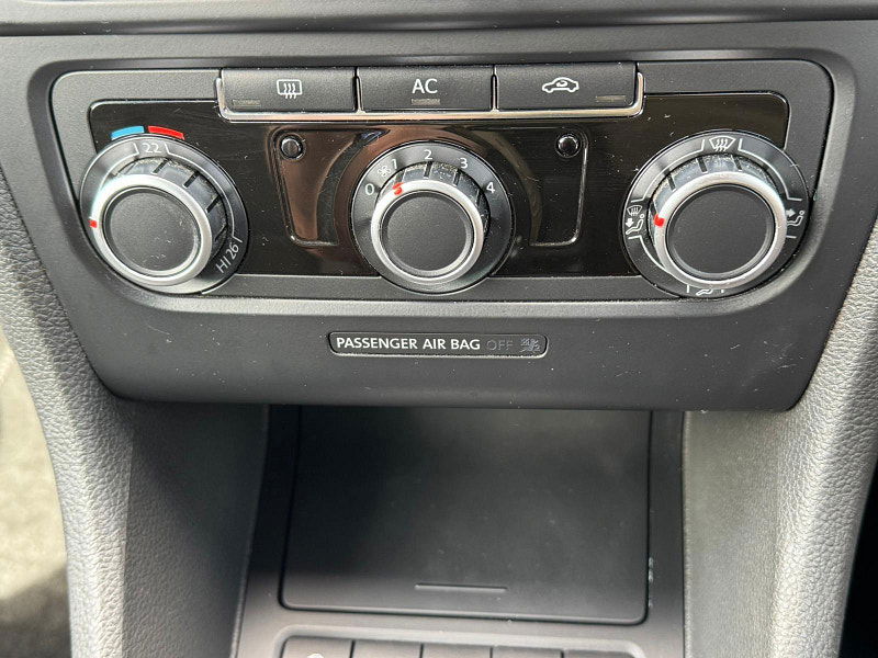 Volkswagen Golf 2.0 TDI SE Euro 5 5dr 5dr Manual 2025