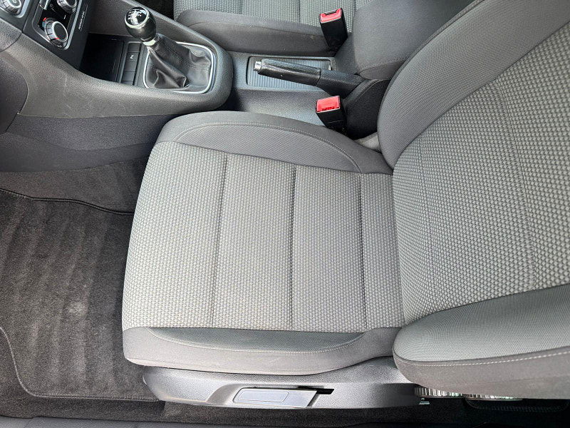 Volkswagen Golf 2.0 TDI SE Euro 5 5dr 5dr Manual 2025
