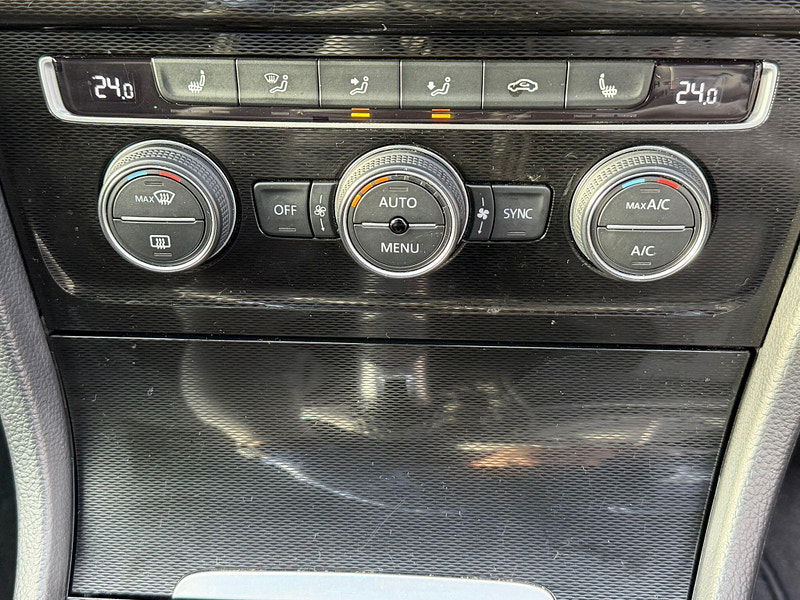 Volkswagen Golf 2.0 TSI BlueMotion Tech GTI Launch Euro 6 (s/s) 3dr 3dr Manual 2025