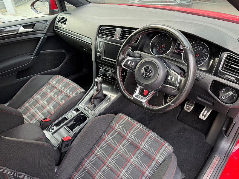 Volkswagen Golf 2.0 TSI BlueMotion Tech GTI Launch Euro 6 (s/s) 3dr 3dr Manual 2025