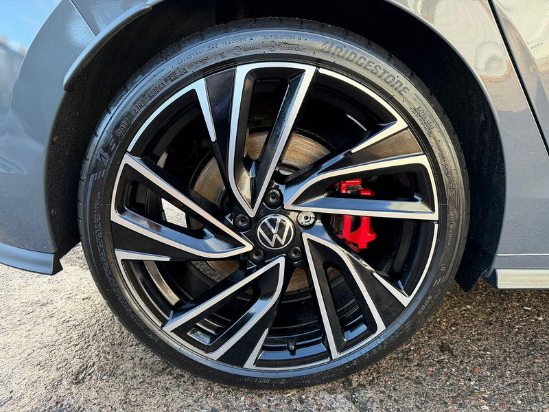 Volkswagen Golf 2.0 TSI GTI DSG Euro 6 (s/s) 5dr 5dr Automatic 2025