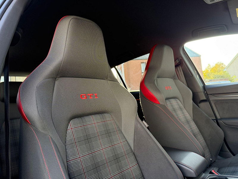 Volkswagen Golf 2.0 TSI GTI DSG Euro 6 (s/s) 5dr 5dr Automatic 2025