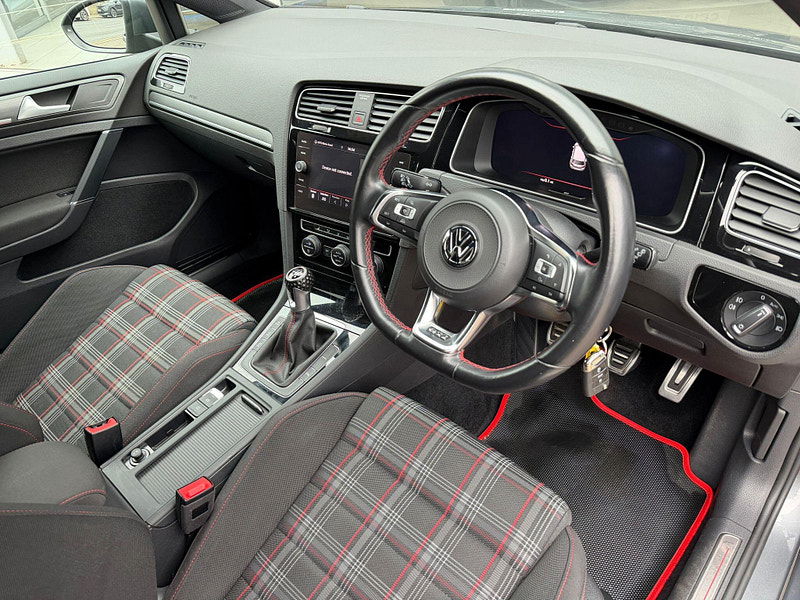 Volkswagen Golf 2.0 TSI GTI Performance Euro 6 (s/s) 5dr 5dr Manual 2025