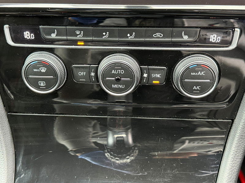 Volkswagen Golf 2.0 TSI GTI Performance Euro 6 (s/s) 5dr 5dr Manual 2025