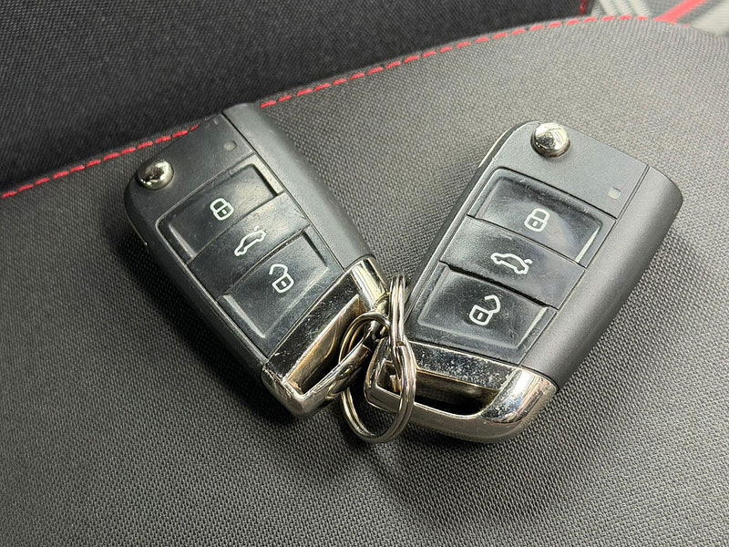 Volkswagen Golf 2.0 TSI GTI Performance Euro 6 (s/s) 5dr 5dr Manual 2025