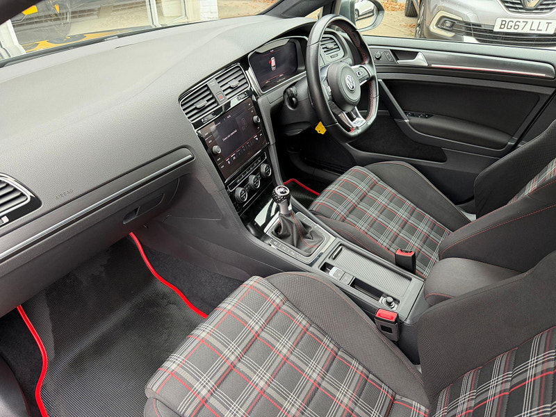 Volkswagen Golf 2.0 TSI GTI Performance Euro 6 (s/s) 5dr 5dr Manual 2025