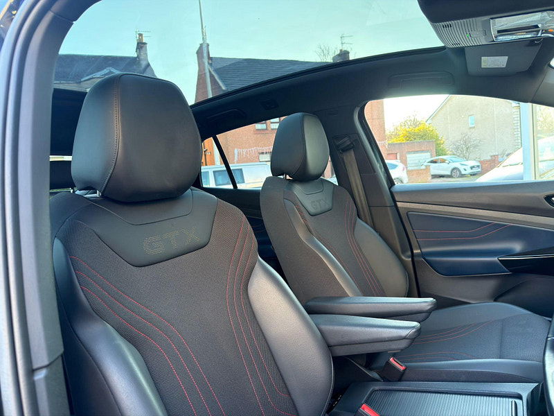 Volkswagen ID.5 GTX 77kWh Style Auto 4Motion 5dr 5dr Automatic 2026