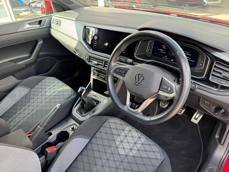 Volkswagen Polo 1.0 TSI R-Line Hatchback 5dr Petrol Manual Euro 6 (s/s) (95 ps) 5dr Manual 2025