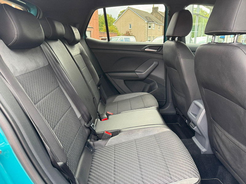 Volkswagen T-Cross 1.0 TSI R-Line Euro 6 (s/s) 5dr 5dr Manual 2025