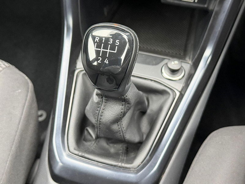 Volkswagen T-Cross 1.0 TSI S Euro 6 (s/s) 5dr 5dr Manual 2025