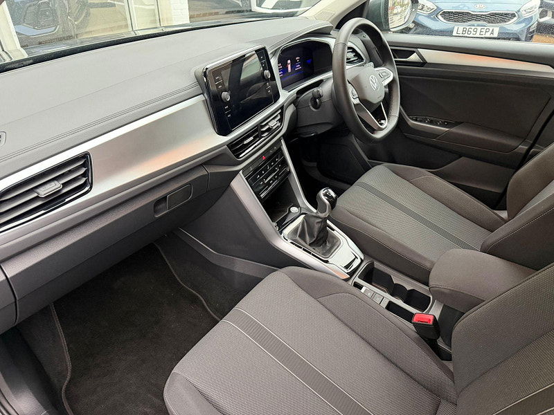 Volkswagen T-Roc 1.0 TSI Match Euro 6 (s/s) 5dr 5dr Manual 2026