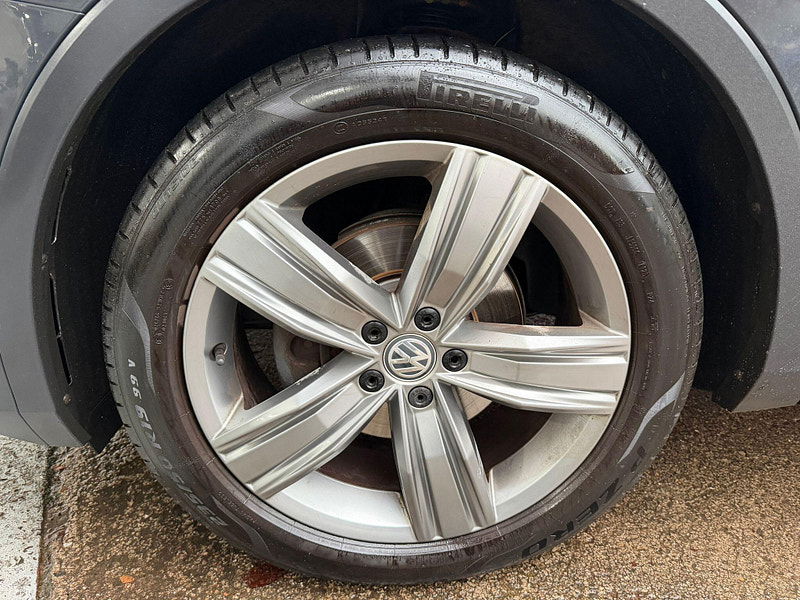 Volkswagen Tiguan 2.0 TDI BlueMotion Tech SEL SUV 5dr Diesel Manual Euro 6 (s/s) (150 ps) 5dr Manual 2025