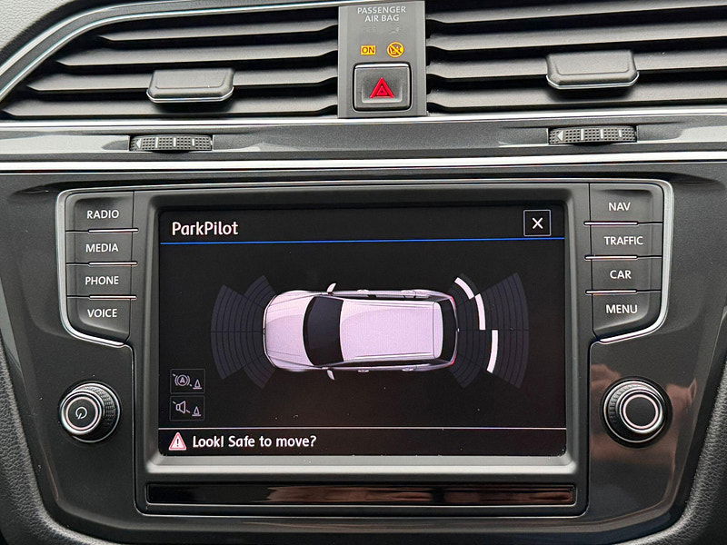 Volkswagen Tiguan 2.0 TDI BlueMotion Tech SEL SUV 5dr Diesel Manual Euro 6 (s/s) (150 ps) 5dr Manual 2025