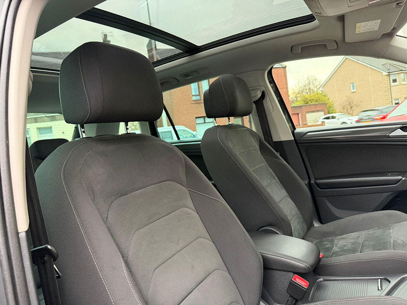 Volkswagen Tiguan 2.0 TDI BlueMotion Tech SEL SUV 5dr Diesel Manual Euro 6 (s/s) (150 ps) 5dr Manual 2025