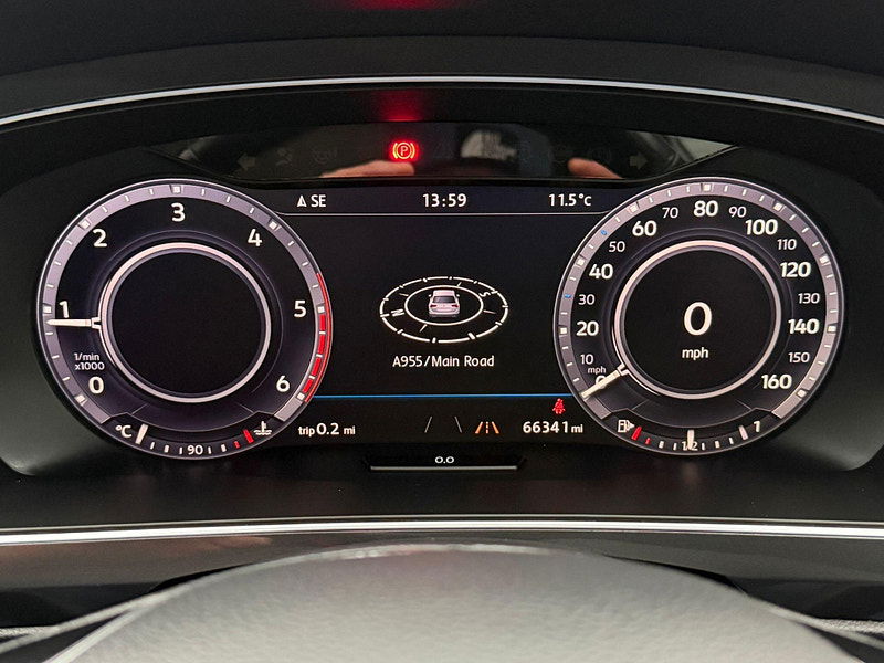 Volkswagen Tiguan 2.0 TDI BlueMotion Tech SEL SUV 5dr Diesel Manual Euro 6 (s/s) (150 ps) 5dr Manual 2025