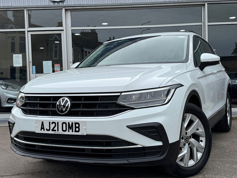 Volkswagen Tiguan 2.0 TDI Life DSG Euro 6 (s/s) 5dr 5dr Automatic 2025